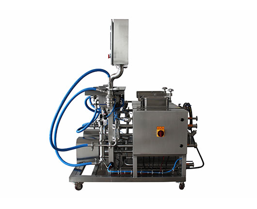 Compact three heads keg washer and filler-246